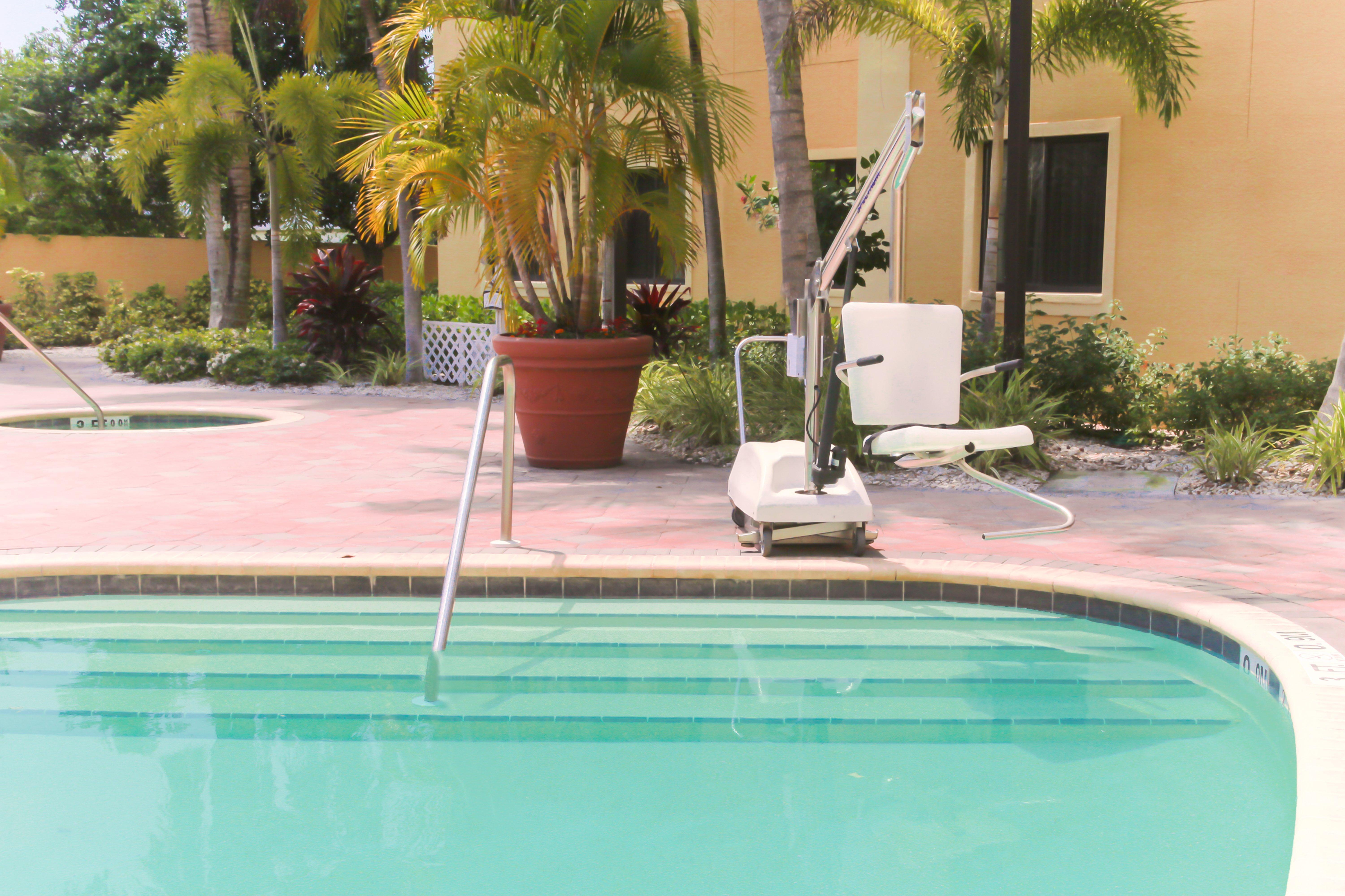 Staybridge Suites Naples - Gulf Coast, An Ihg Hotel Exterior photo